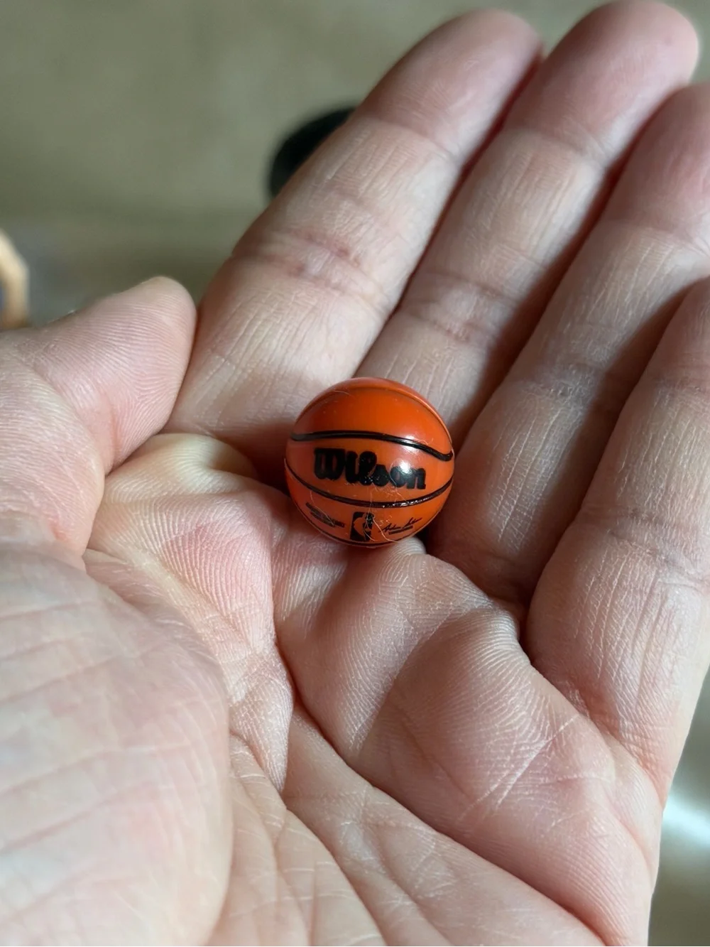 Zuru 5 Surprise NBA Ballers Action Figures Lot of 6 With Keychain and ball